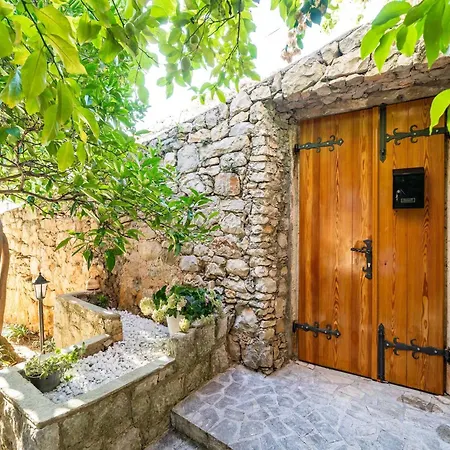 Vista Old Town - Four Bedroom House With Terrace And Sea View Дом отдыха