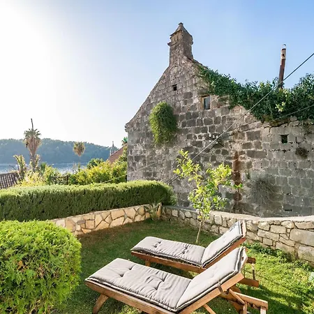 Vista Old Town - Four Bedroom House With Terrace And Sea View