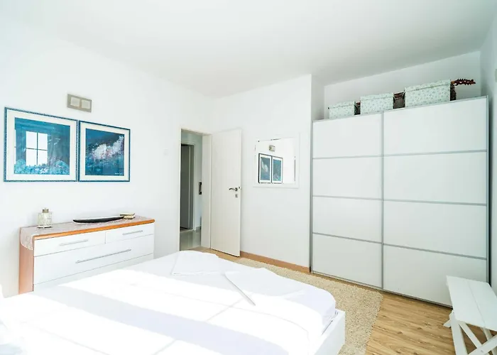 Vista Old Town - Four Bedroom House With Terrace And Sea View * Cavtat